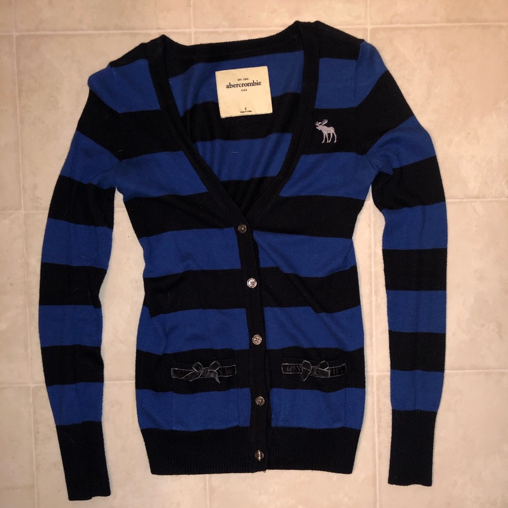 Abercrombie Sweater Cardigan